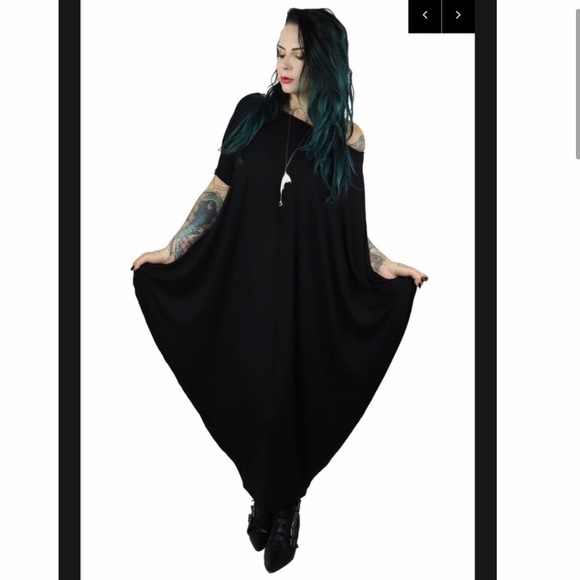 Foxblood Raven Maxi Dress - Picture 5 of 11